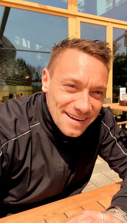 Johannes, Hundeverhaltenstherapeut und Ernährungsberater